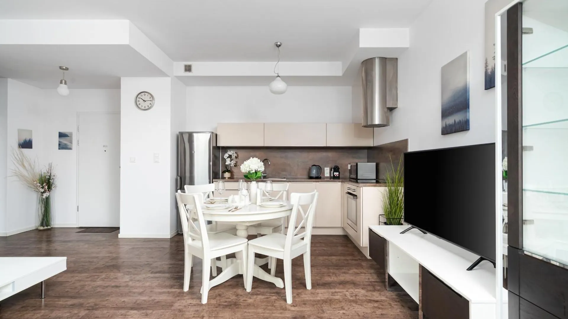 Urban Chic - City Center - Warsaw Stays - Kolejowa 45 0*,  Πολωνία